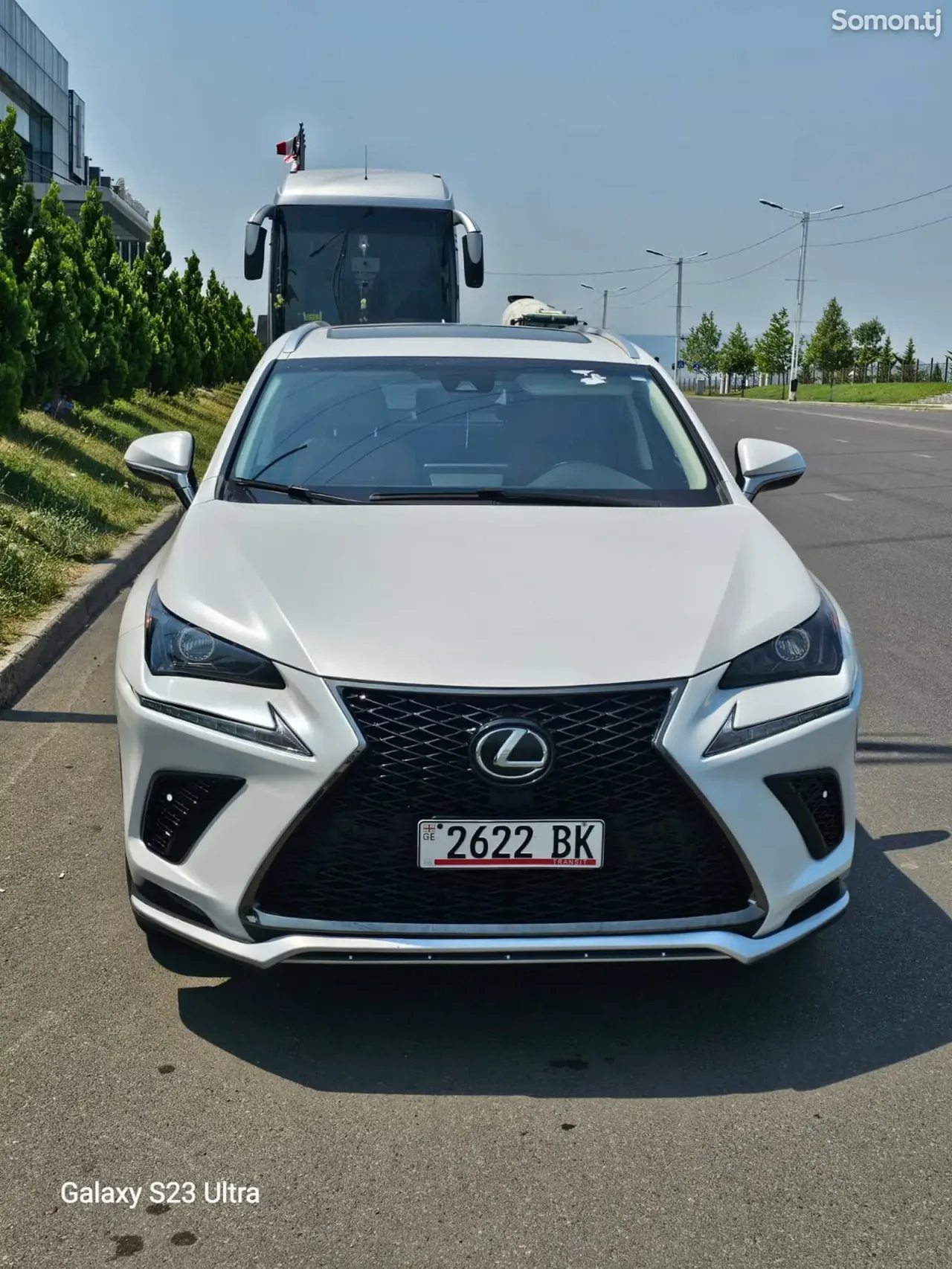 Lexus NX series 2017 · 2.0 AT