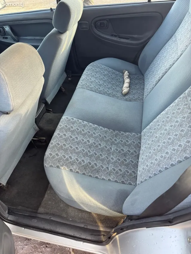 Daewoo Nexia 2003 · 1.6 MT