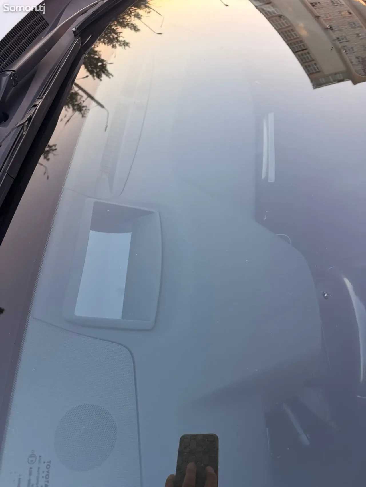 Toyota Camry 2018 · 2.5 AT