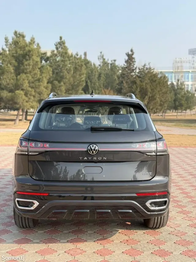 Volkswagen Touran 2025 · 1.4 AT