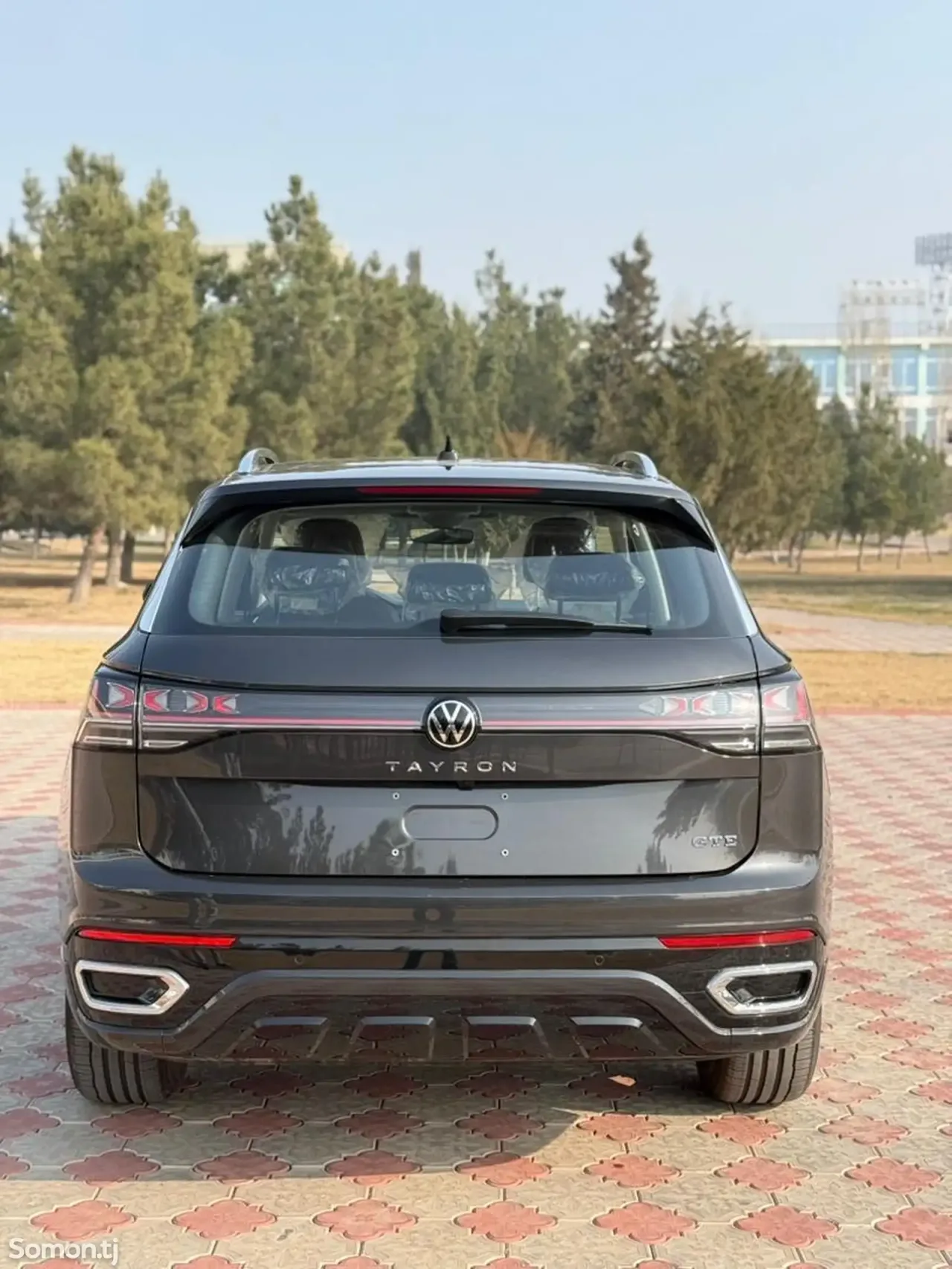 Volkswagen Touran 2025 · 1.4 AT