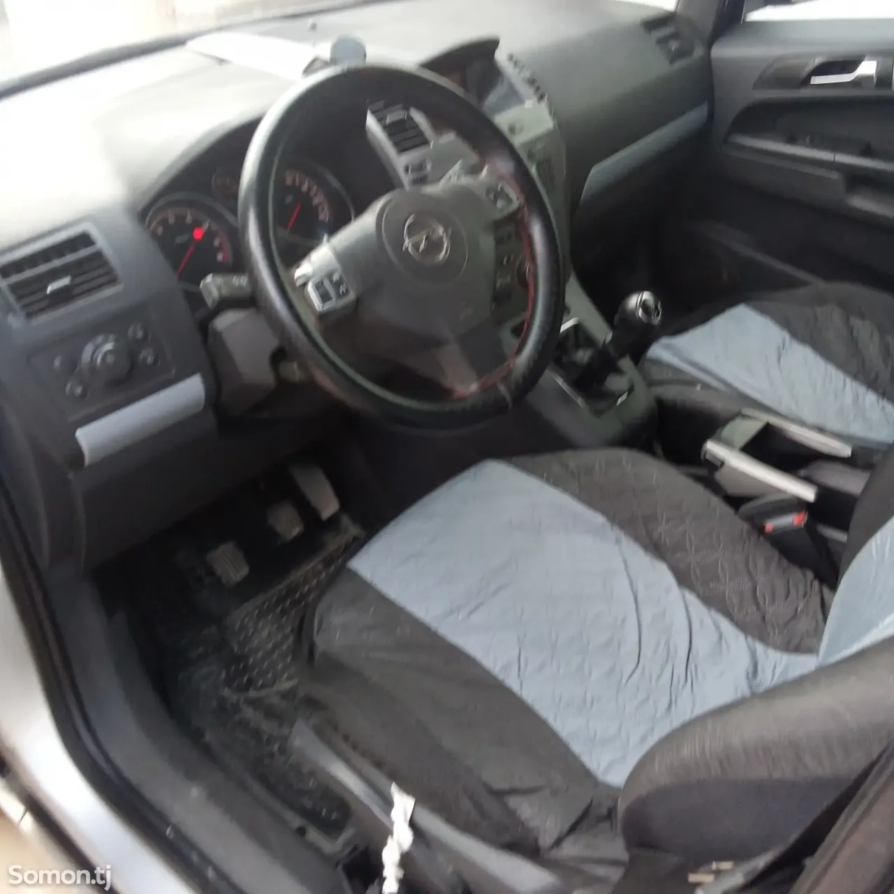 Opel Astra H 2007 · 1.8 MT