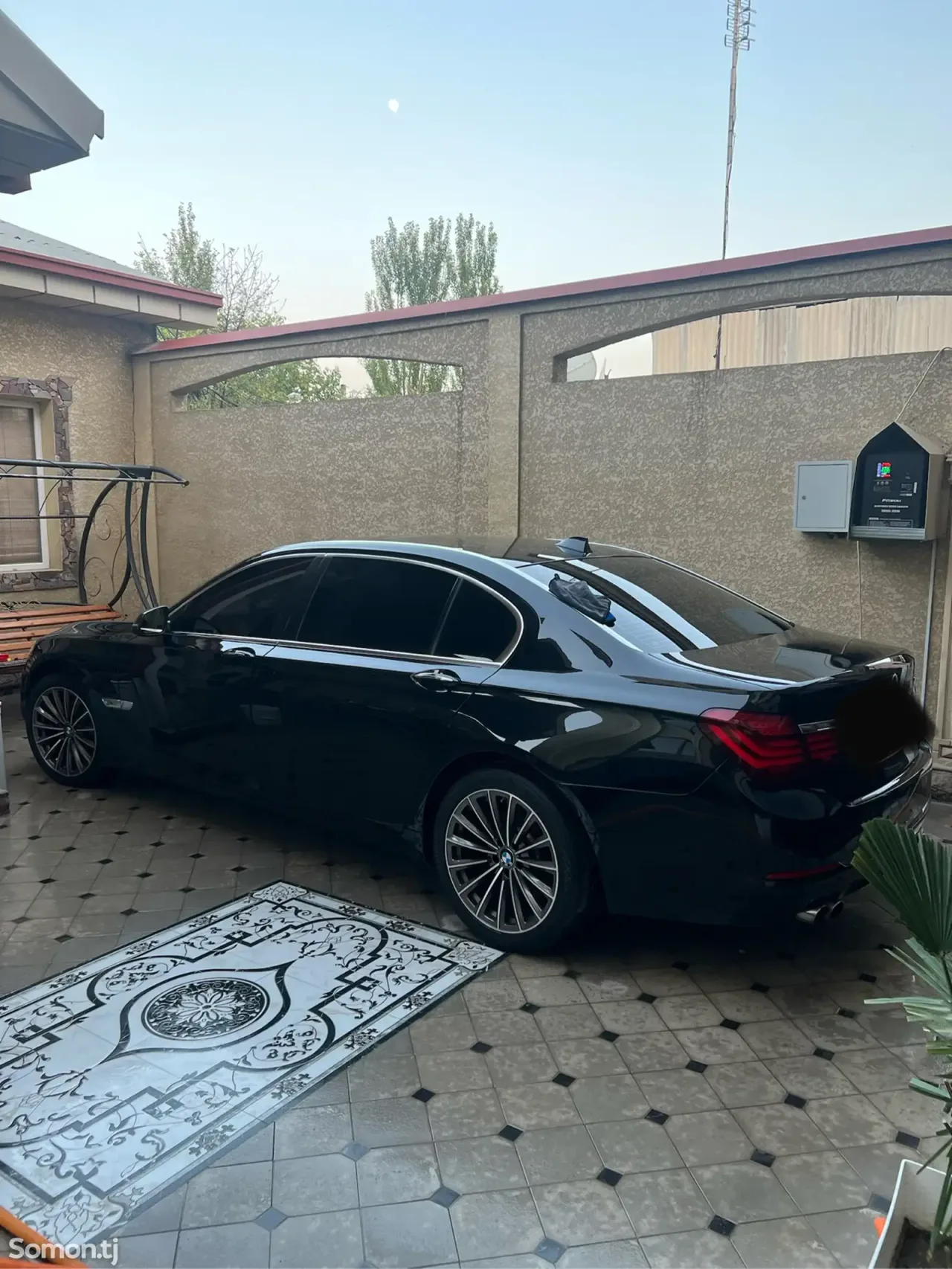 BMW 7 series 2015 · 3.0 AT
