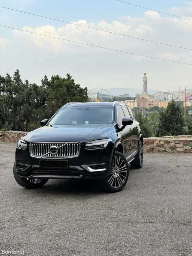 Volvo XC90 2023 · 2.4 AT