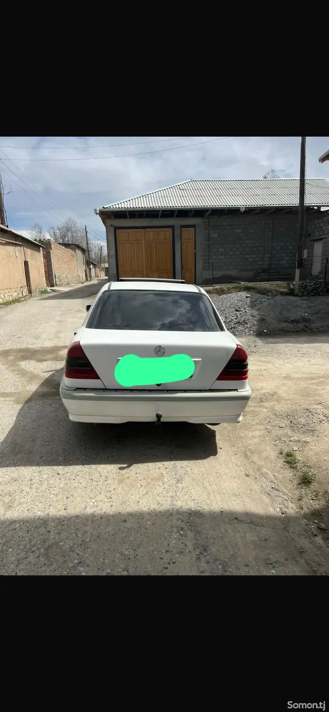 Mercedes-Benz C class 1996 · 1.8 MT