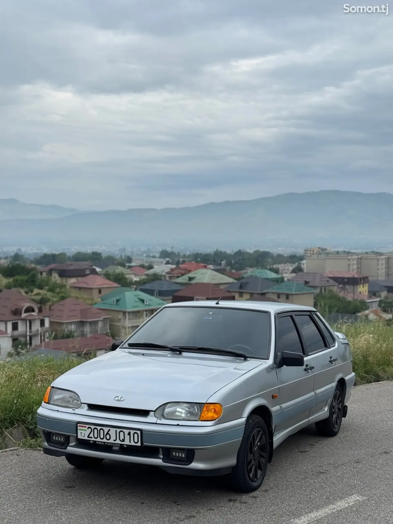 Lada (ВАЗ) 2115 2004 · 1.6 MT