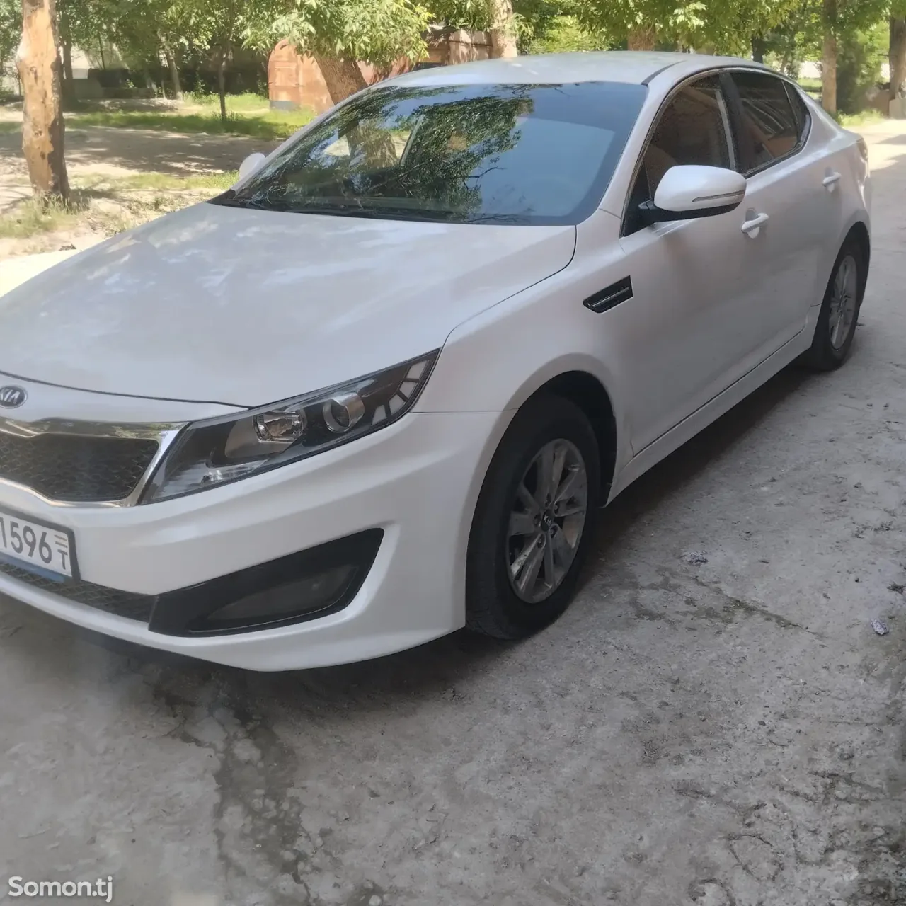 Kia K5 2013 · 2.0 AT
