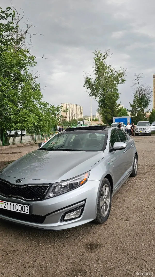 Kia Optima 2015 · 2.4 AT