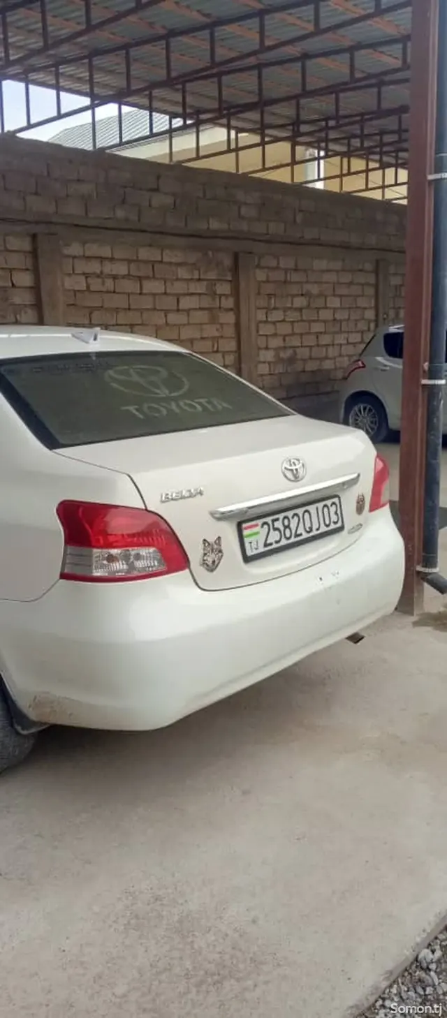 Toyota Belta 2006 · 1.1 AT