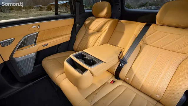 Li Auto (Lixiang) L8 2026 · AT