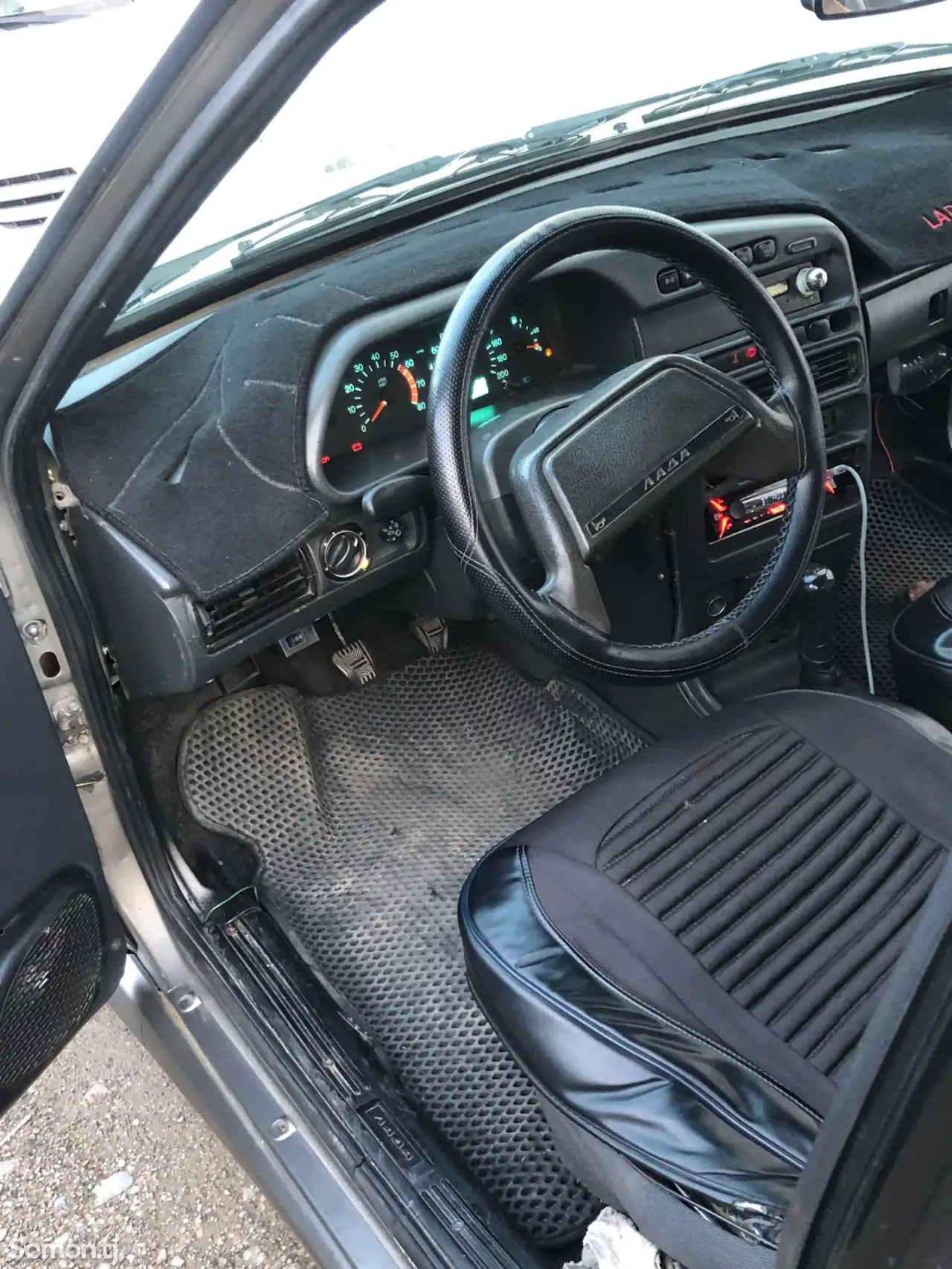 Lada (ВАЗ) 2115 2001 · 1.5 MT