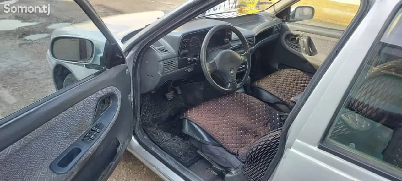 Daewoo Nexia 1996 · 1.6 AT