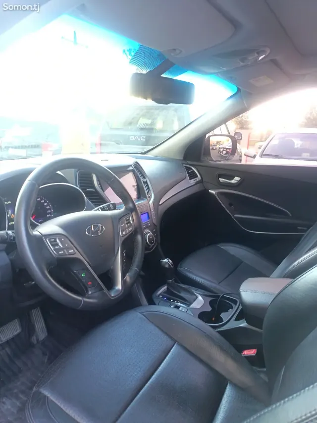 Hyundai Santa Fe 2014 · 2.4 AT
