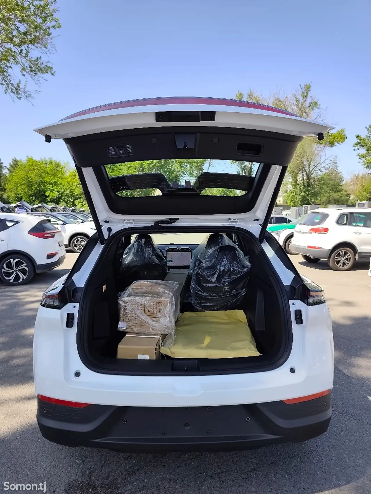 Dongfeng L7 2025 · AT