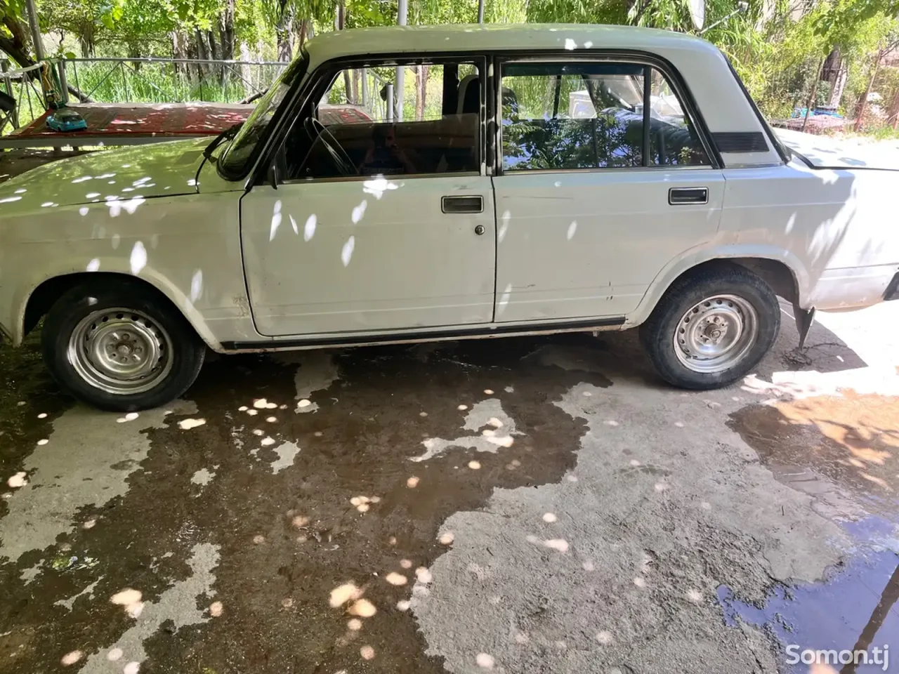 Lada (ВАЗ) 2107 2004 · 1.6 MT