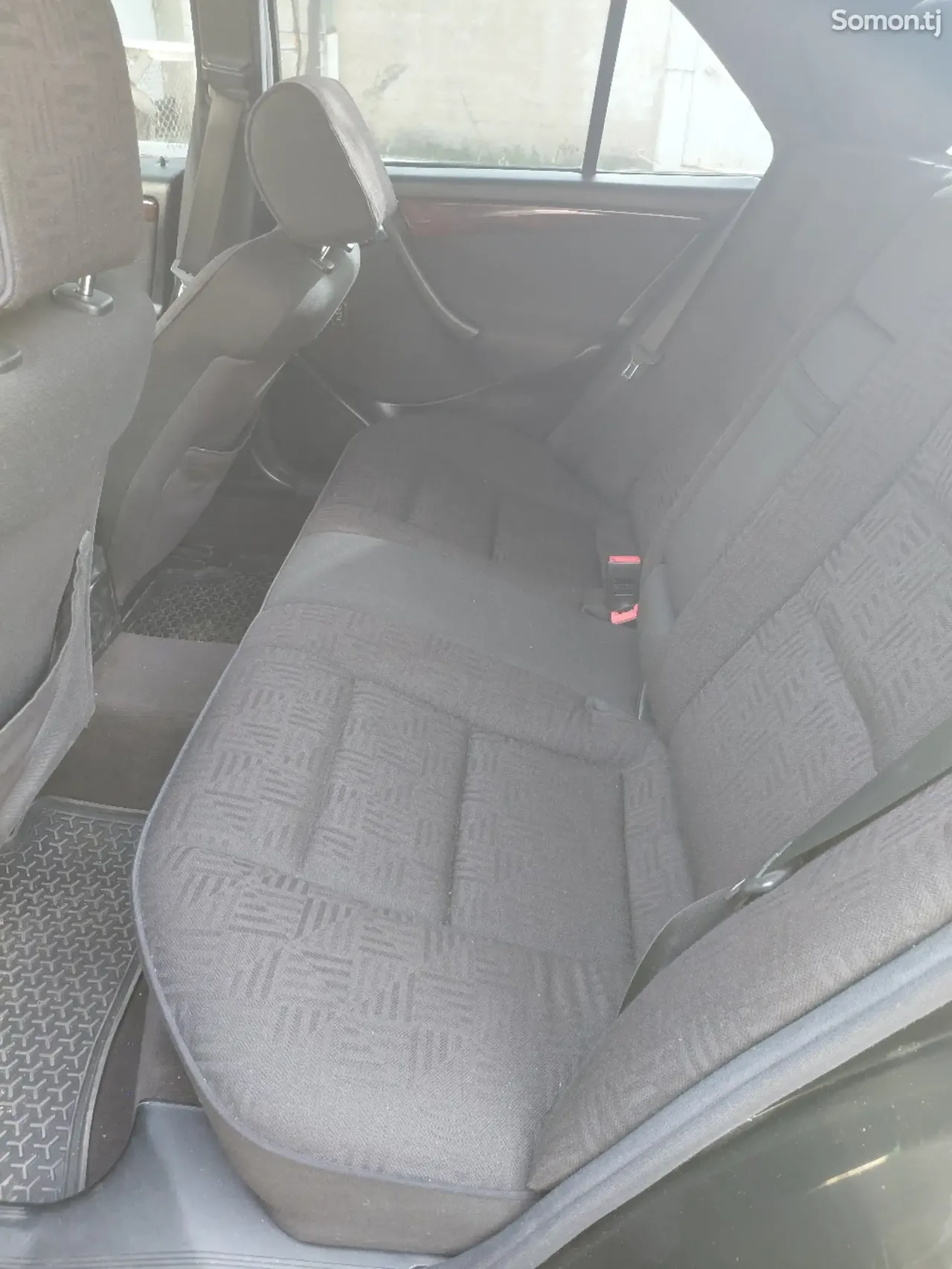 Mercedes-Benz C class 2000 · 1.8 AT