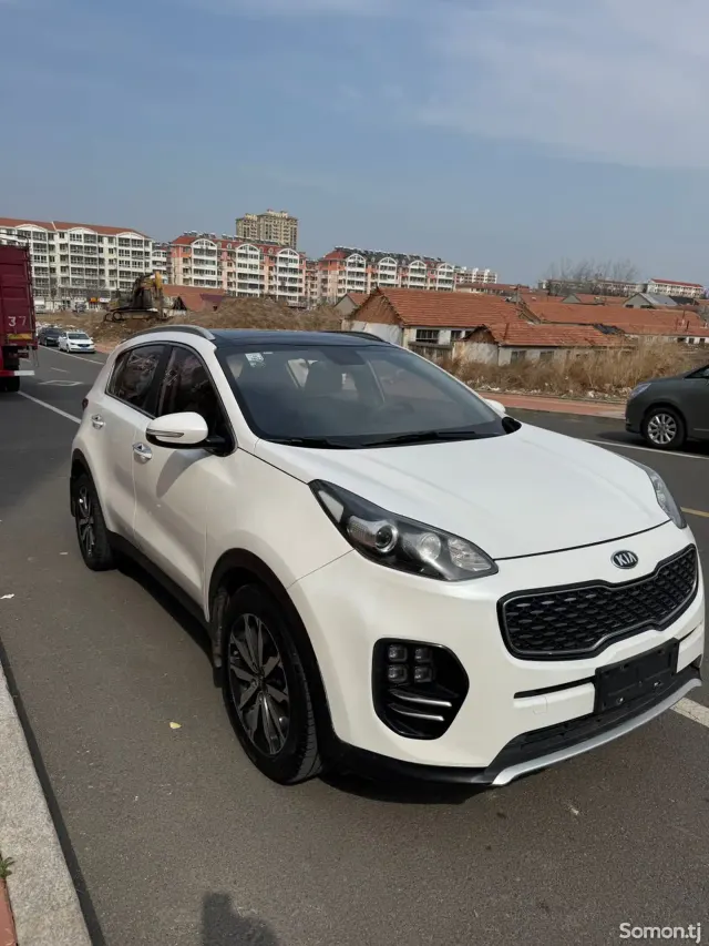 Kia K5 2017 · 1.6 AT