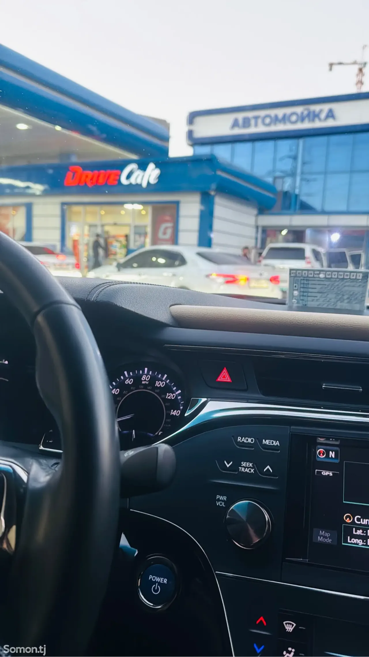 Toyota Avalon 2014 · 2.5 AT