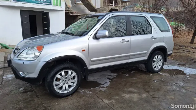 Honda CR-V 2002 · 2.0 MT