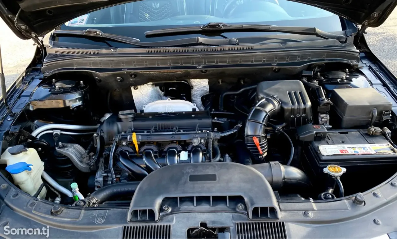 Hyundai i30 2010 · 1.6 AT