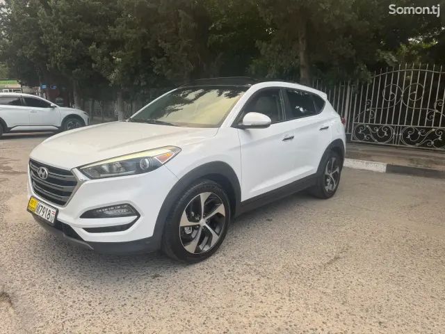 Hyundai Tucson 2016 · 1.6 AT
