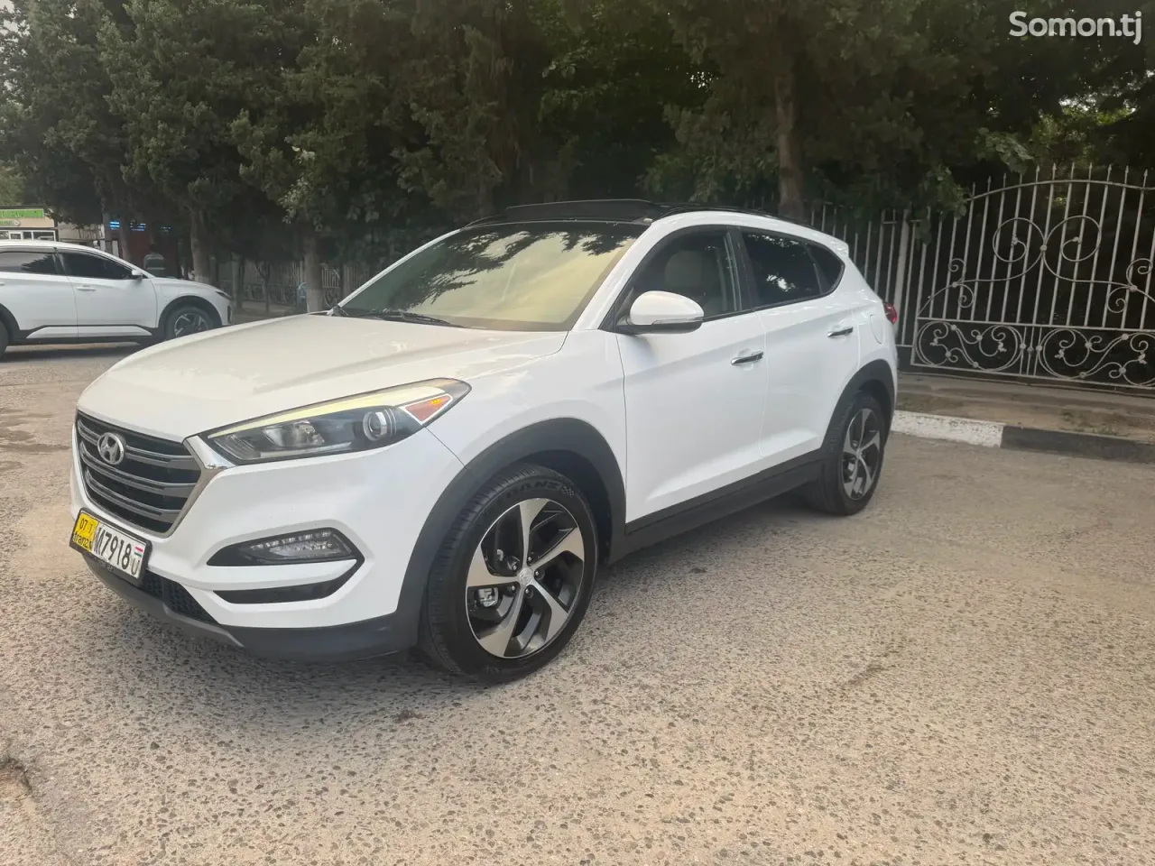 Hyundai Tucson 2016 · 1.6 AT