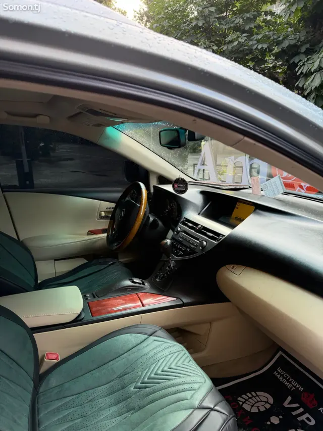 Lexus RX series 2010 · 3.5 AT