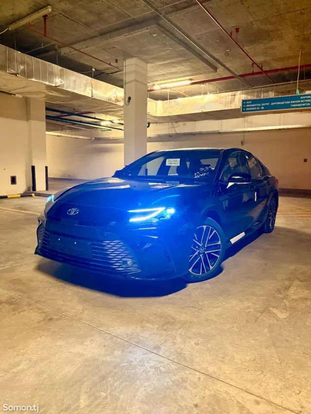 Toyota Camry 2026 · 2.5 AT