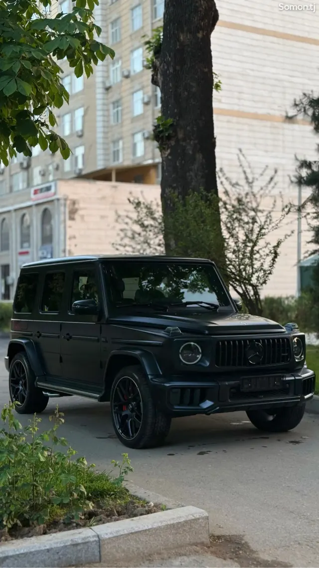 Mercedes-Benz G class 2025 · 6.3 AT