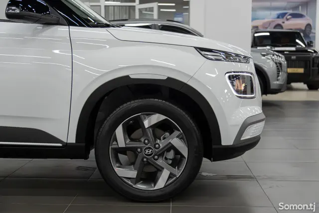 Hyundai Venue 2025 · 1.6 AT