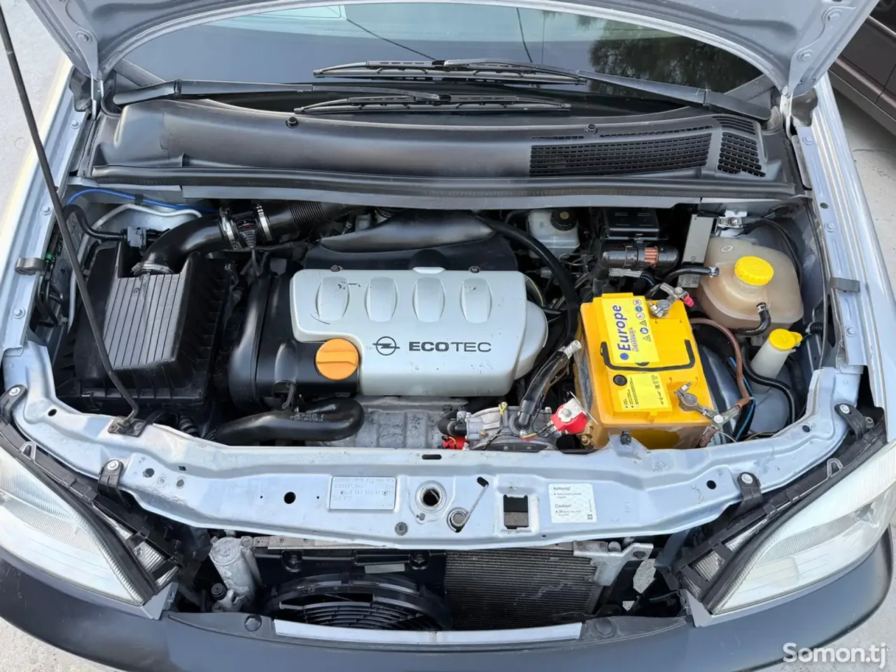 Opel Zafira 2002 · 1.8 MT