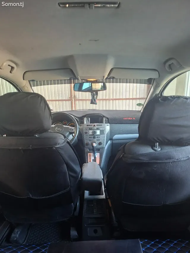 Opel Zafira 2006 · 1.9 AT