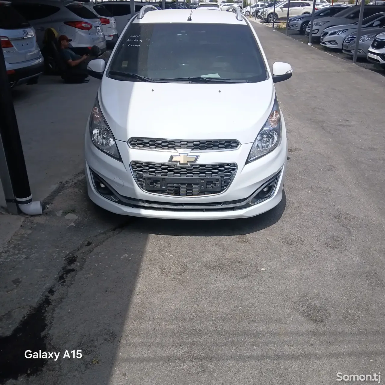 Chevrolet Spark 2015 · 1.0 AT