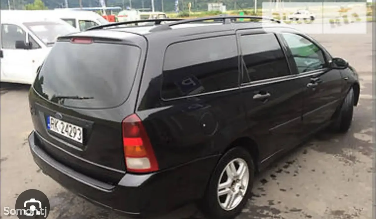 Ford Focus 2002 · 1.6 MT