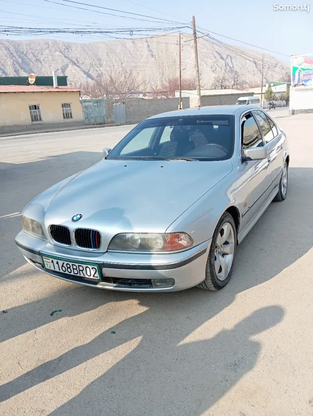 BMW 5 series 1996 · 2.3 MT