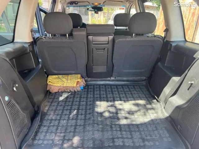 Opel Zafira 2006 · 2.2 AT
