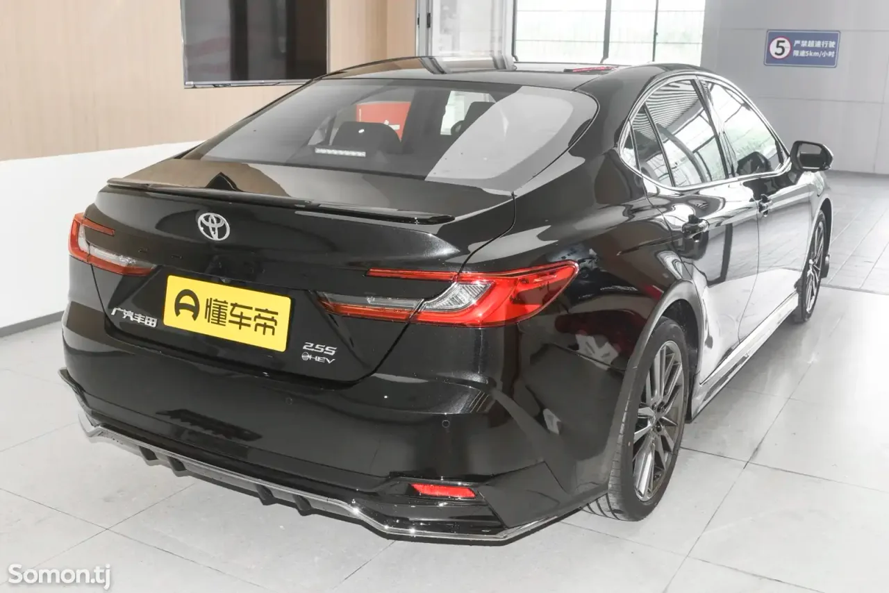 Toyota Camry 2026 · 2.5 AT