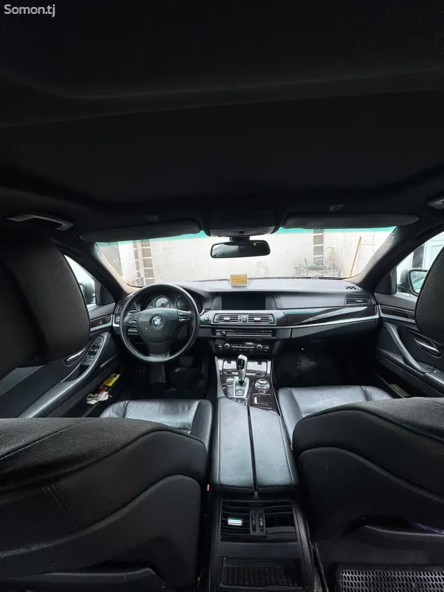 BMW 5 series 2012 · 2.0 AT