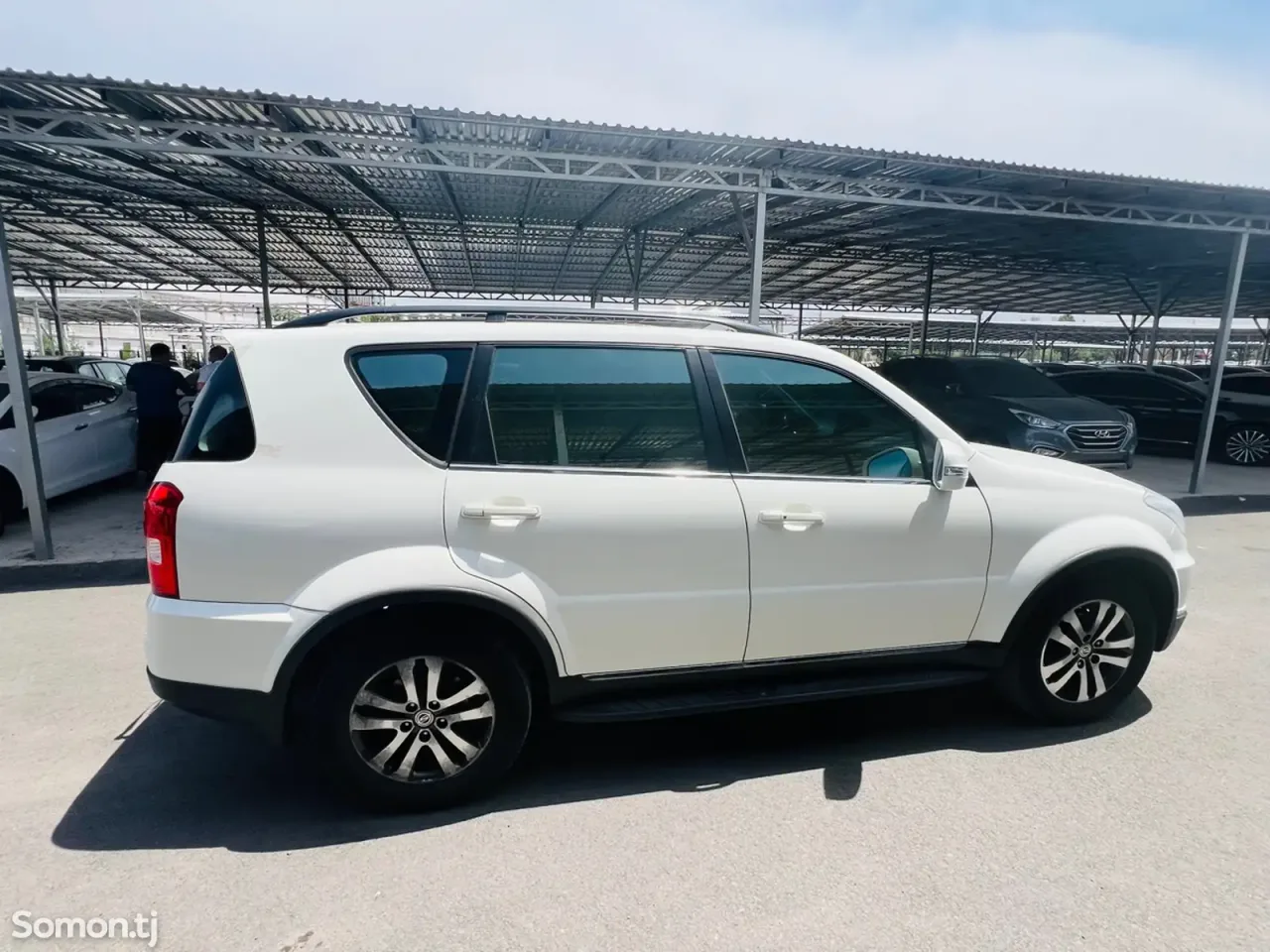 Ssang Yong Rexton 2014 · 2.0 AT
