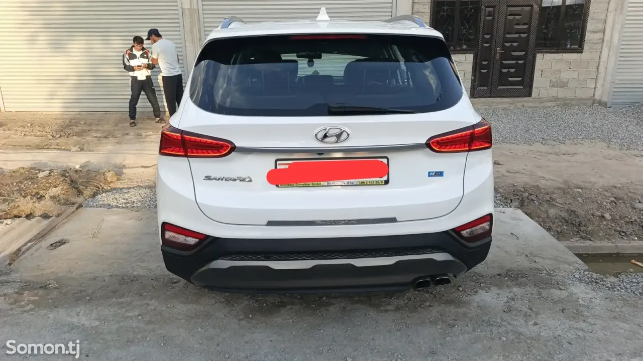 Hyundai Santa Fe 2018 · 2.0 AT
