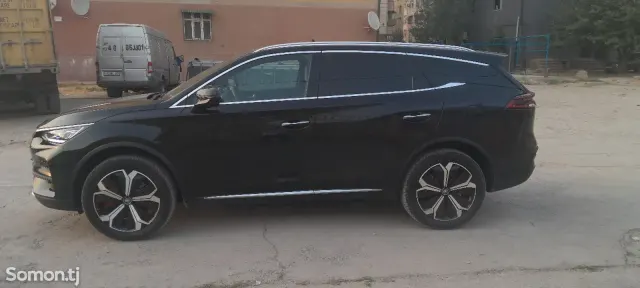 BYD Tang 2022 · 5.5 AT