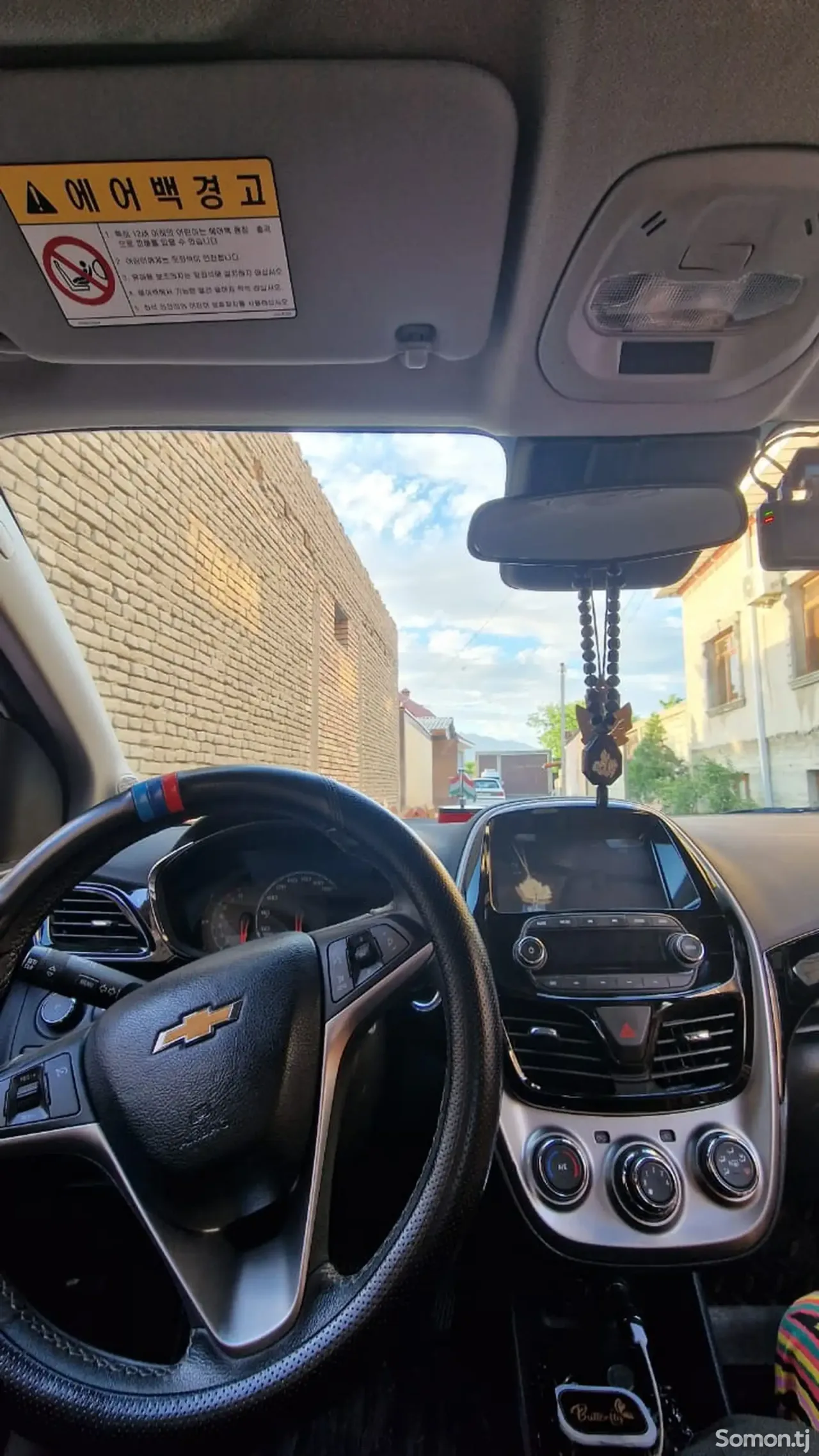 Chevrolet Spark 2016 · 1.1 AT