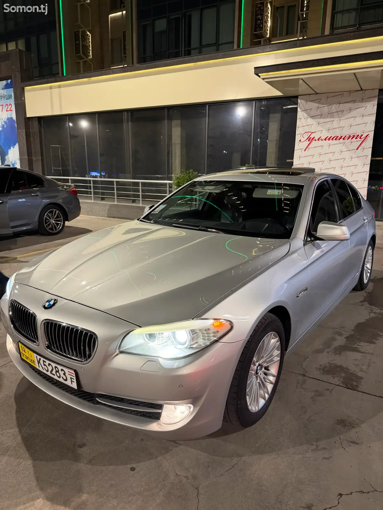BMW 5 series 2011 · 2.0 AT