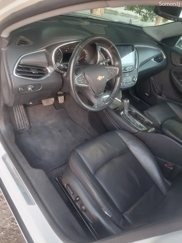 Chevrolet Malibu 2017 · 1.5 AT