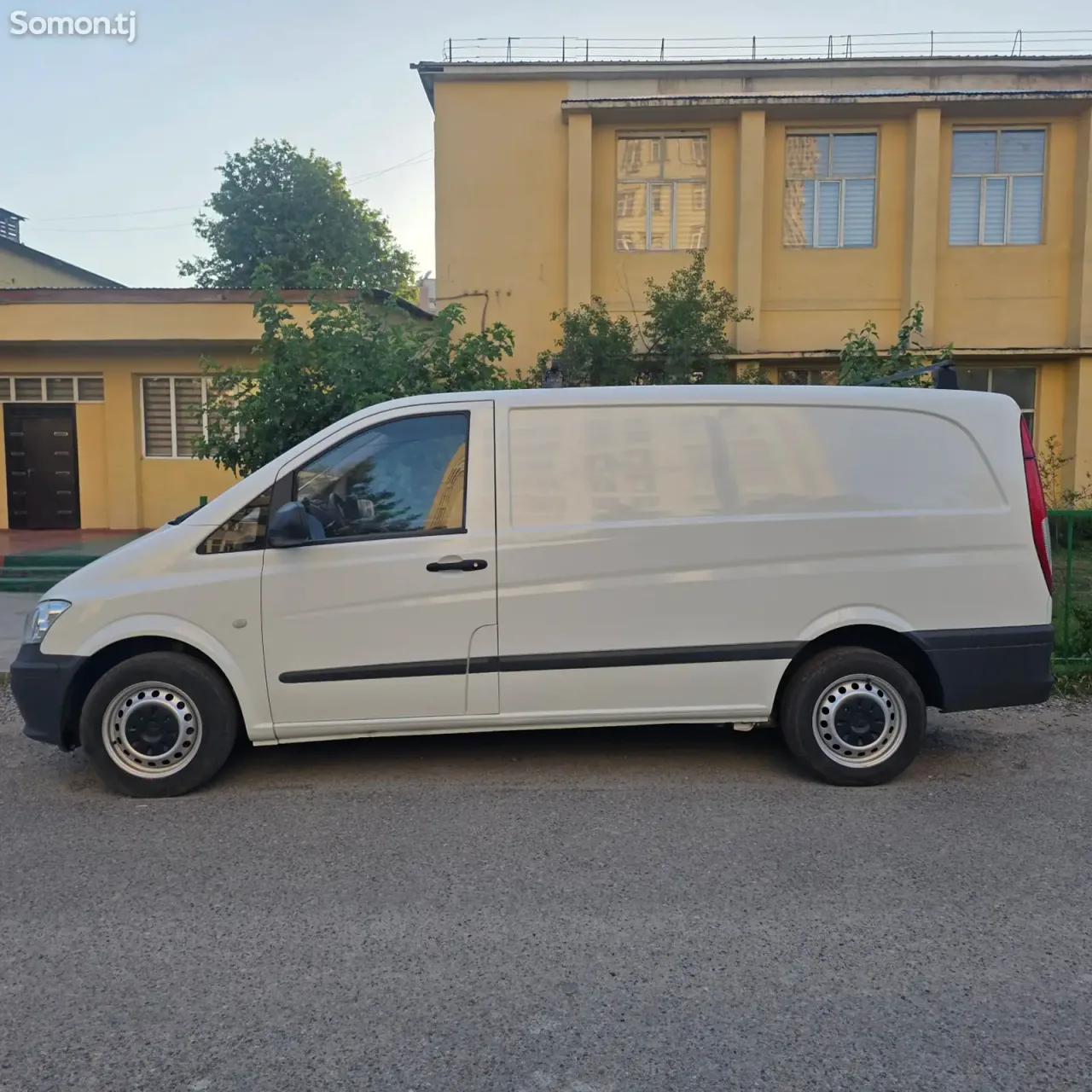 Mercedes-Benz Viano 2014 · 2.2 MT