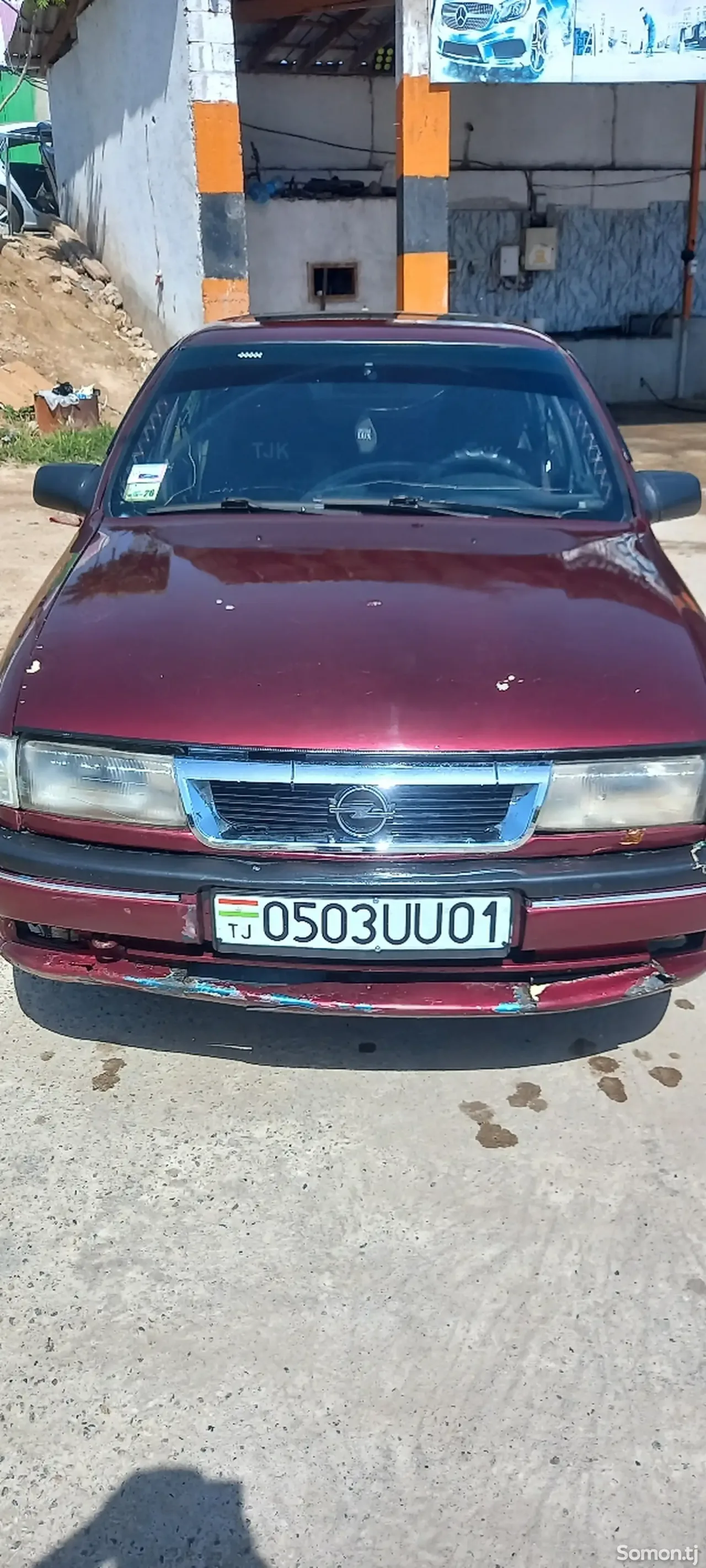 Opel Vectra A 1995 · 1.6 MT