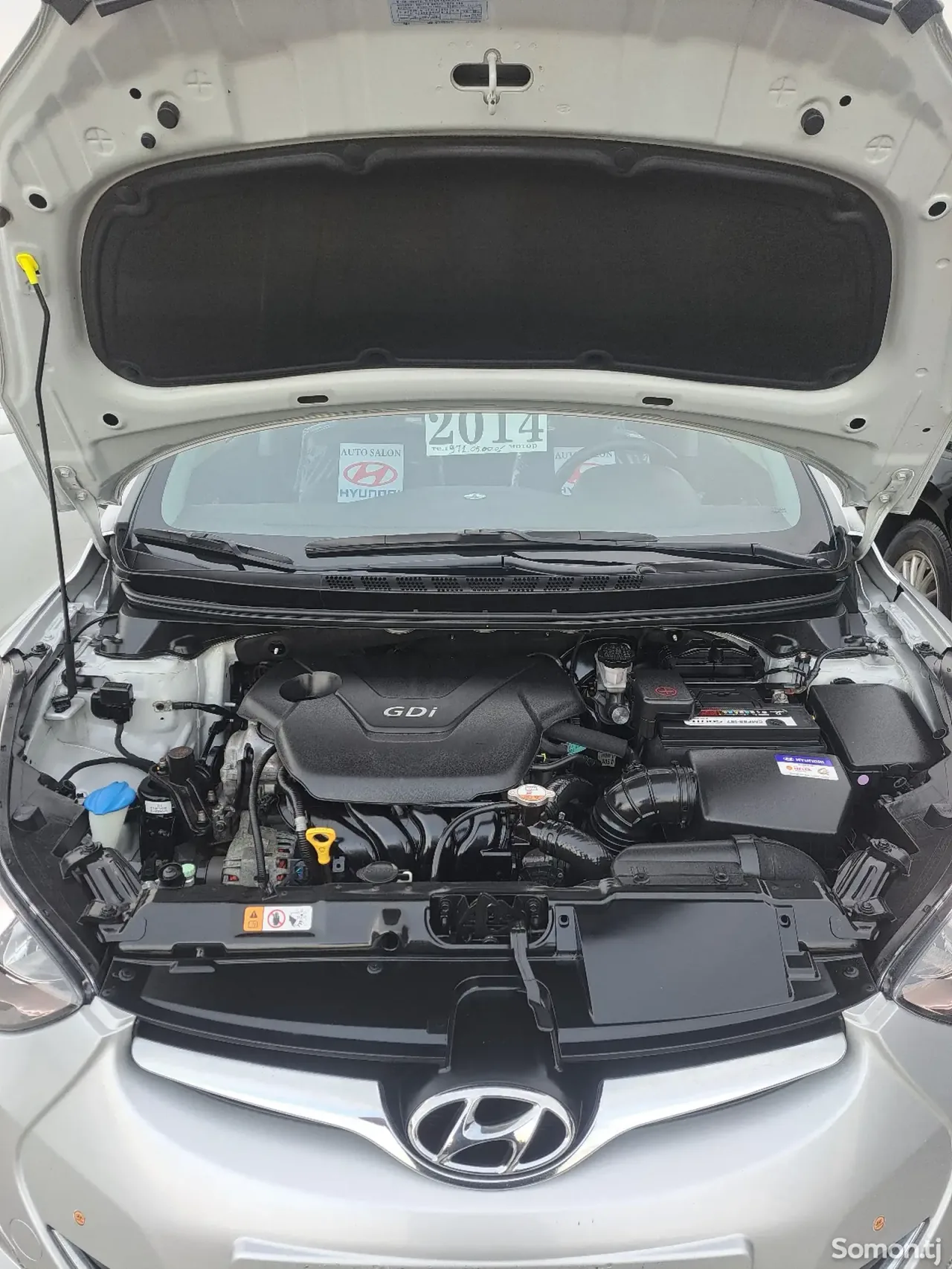 Hyundai Avante 2014 · 1.6 AT