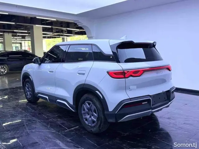 BYD Yuan Up 2025 · AT