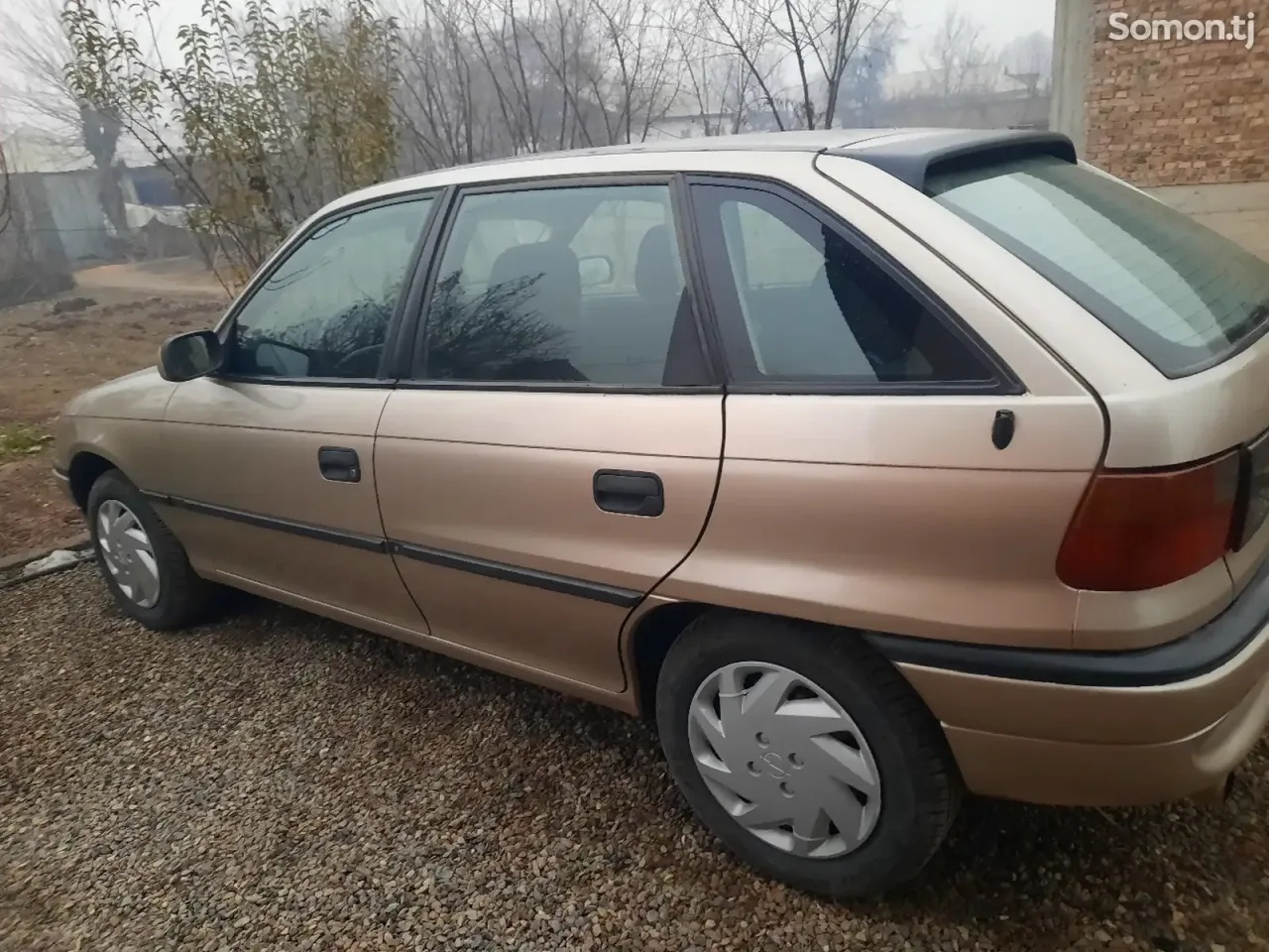 Opel Astra F 1997 · 1.6 MT