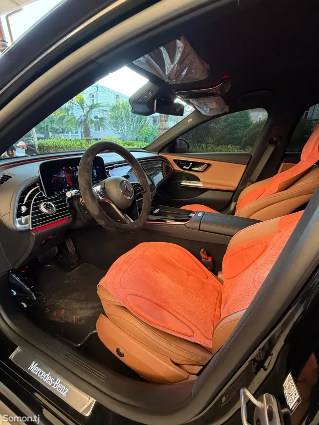Mercedes-Benz E class 2025 · 3.0 AT